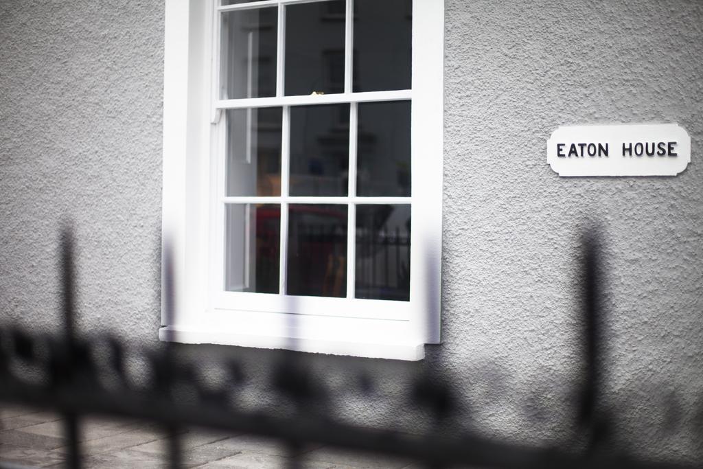 Eaton House Hotel Пембрук Екстериор снимка